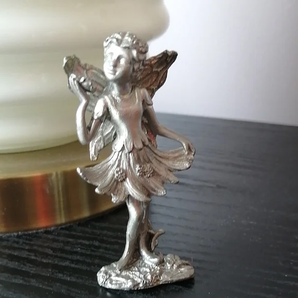 Vintage Peltro Cesellato a Mano Pewter Fairy Miniature Sculpture - Picture 3 of 13